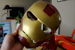 Illustration for article titled Iron Man Toys: Guns and Action Figures...Made of Plastic